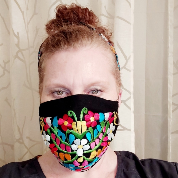 Meet your Posher, Dawn - Picture 8 of 9